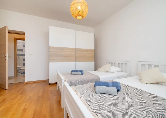 Mirjam Apartman